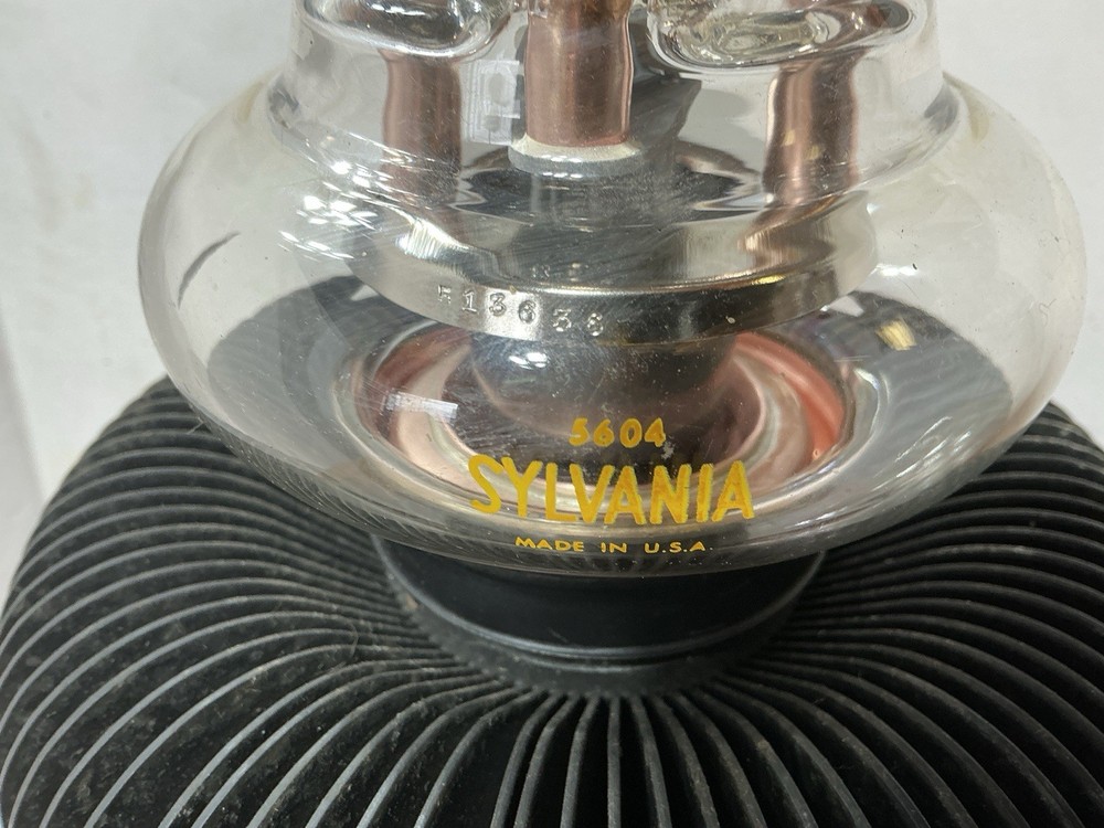 SYLVANIA 5604 MODULATOR AMPLIFIER TRANSMITTING TUBE Radio Broadcast 12,500 Volt