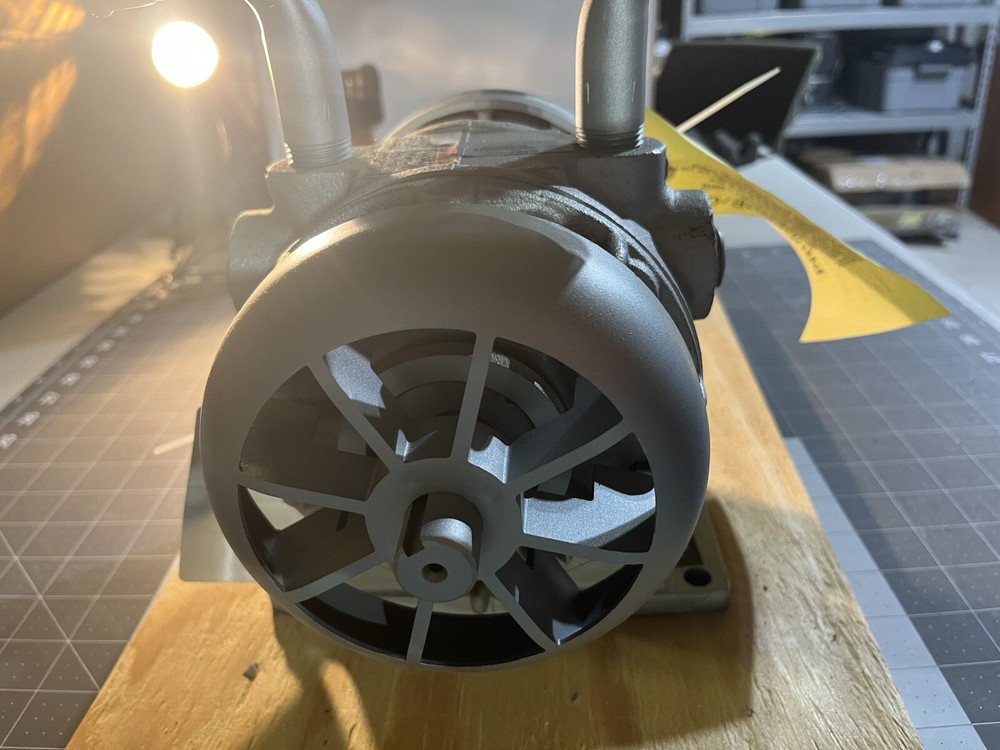 OIL-LESS ROTARY VANE VACUUM PUMP & COMPRESSOR