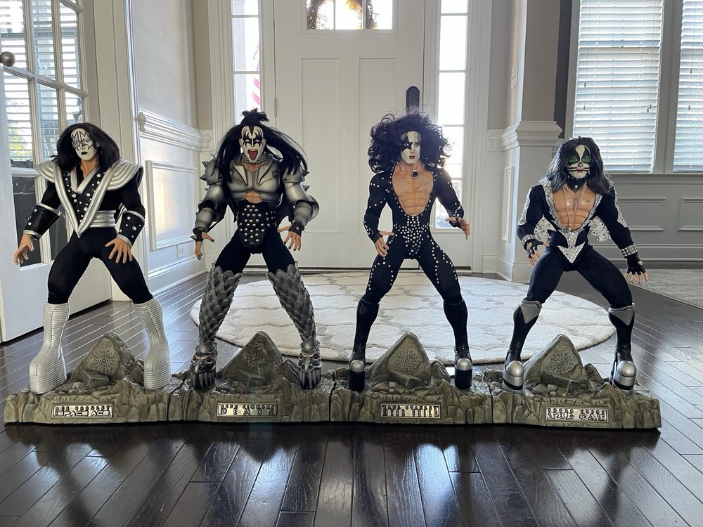 Kiss Action Figures Fun 4 All Art Asylum Complete Set Destroyer