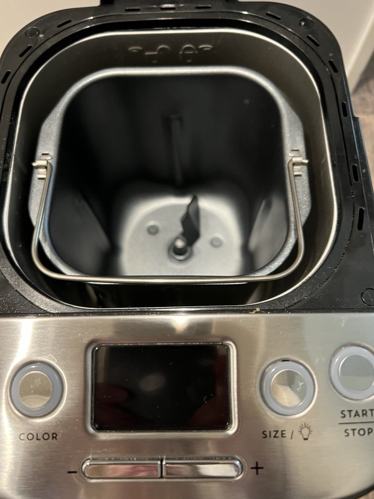 Cuisinart Compact Automatic Bread Maker / Machine StainlessSteel CBK-110