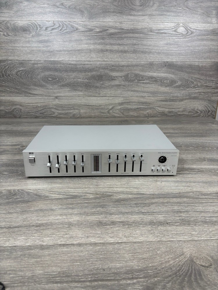 Panasonic MCS 3032 Stereo Frequency Equalizer - Tested Just Missing Nob