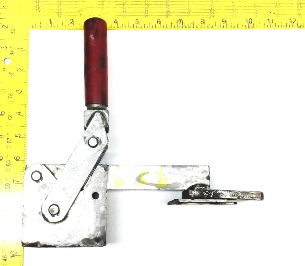 Destaco Vertical Hold Down Clamp 548 USED