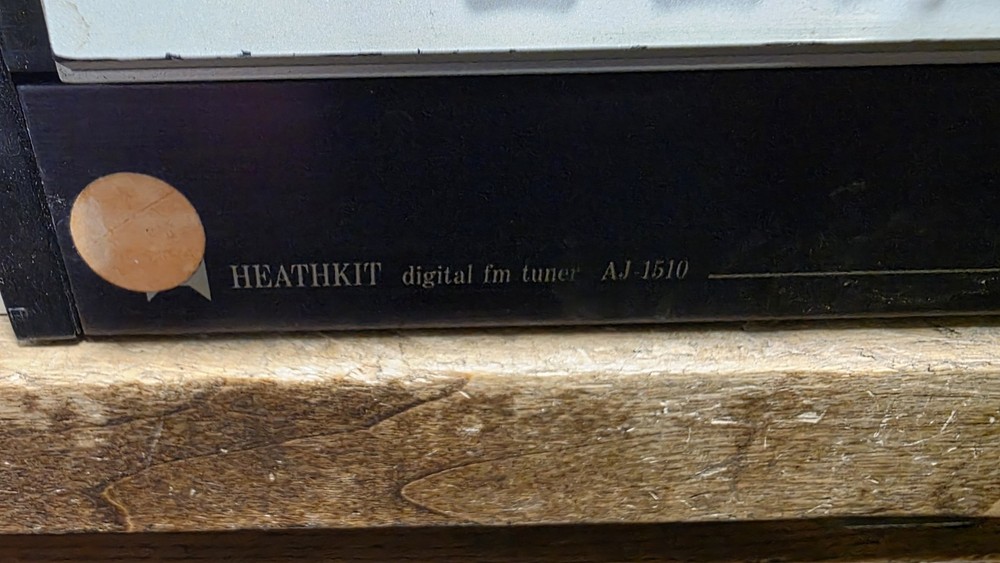 Heathkit AJ-1510 Digital FM Tuner