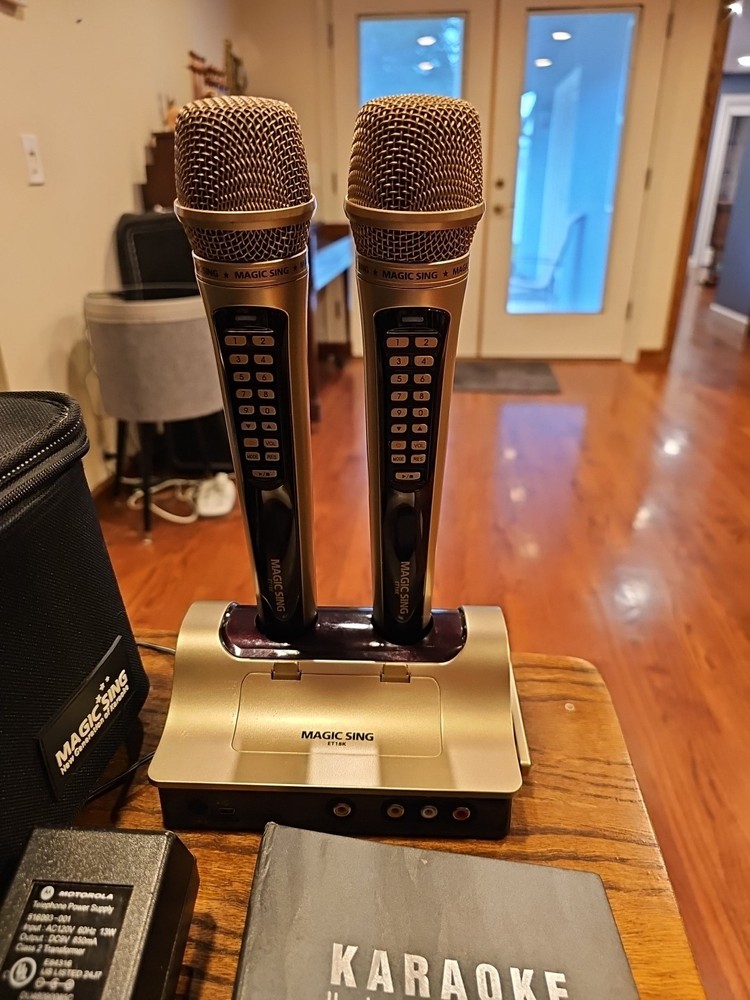 Magic Sing ET18K Wireless Karaoke System