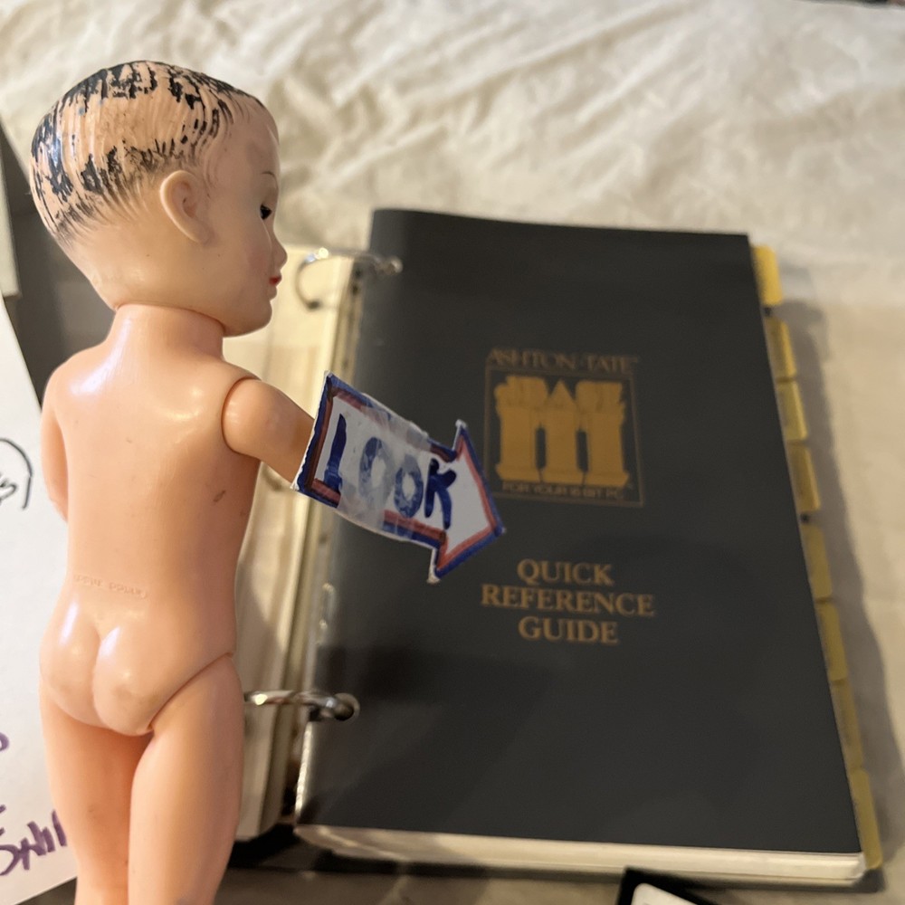 Vintage Computer Software Manual Book Database Three For 16 Bit Pc 1984 + Discs