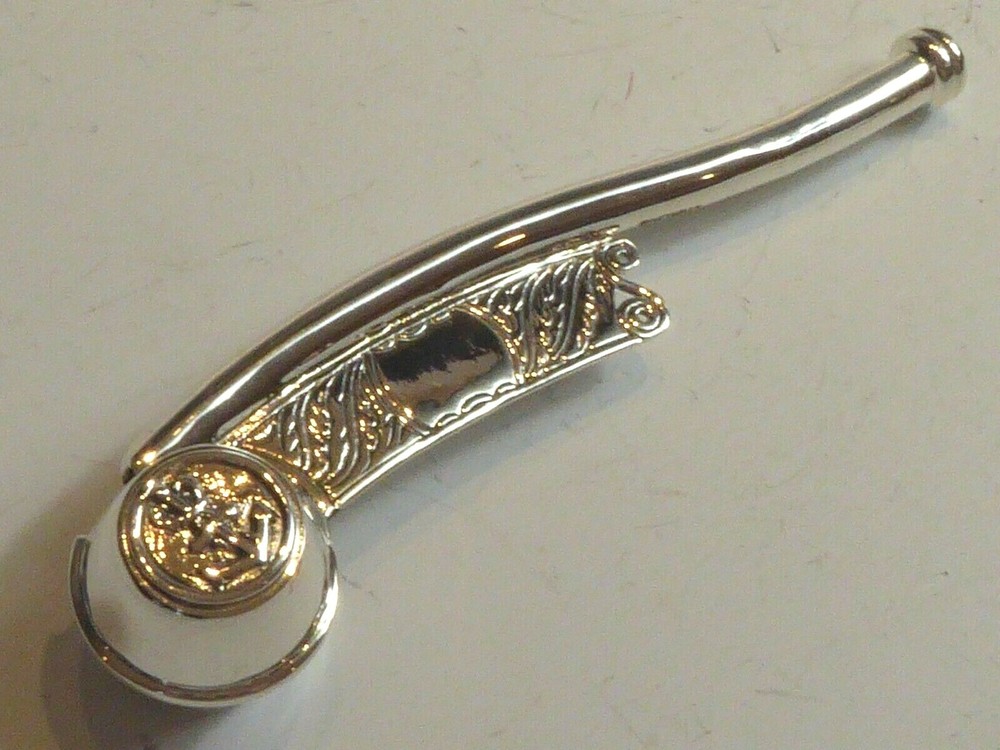 SOLID SILVER NOVELTY BOSUNS EMBOSSED  ANCHOR WHISTLE