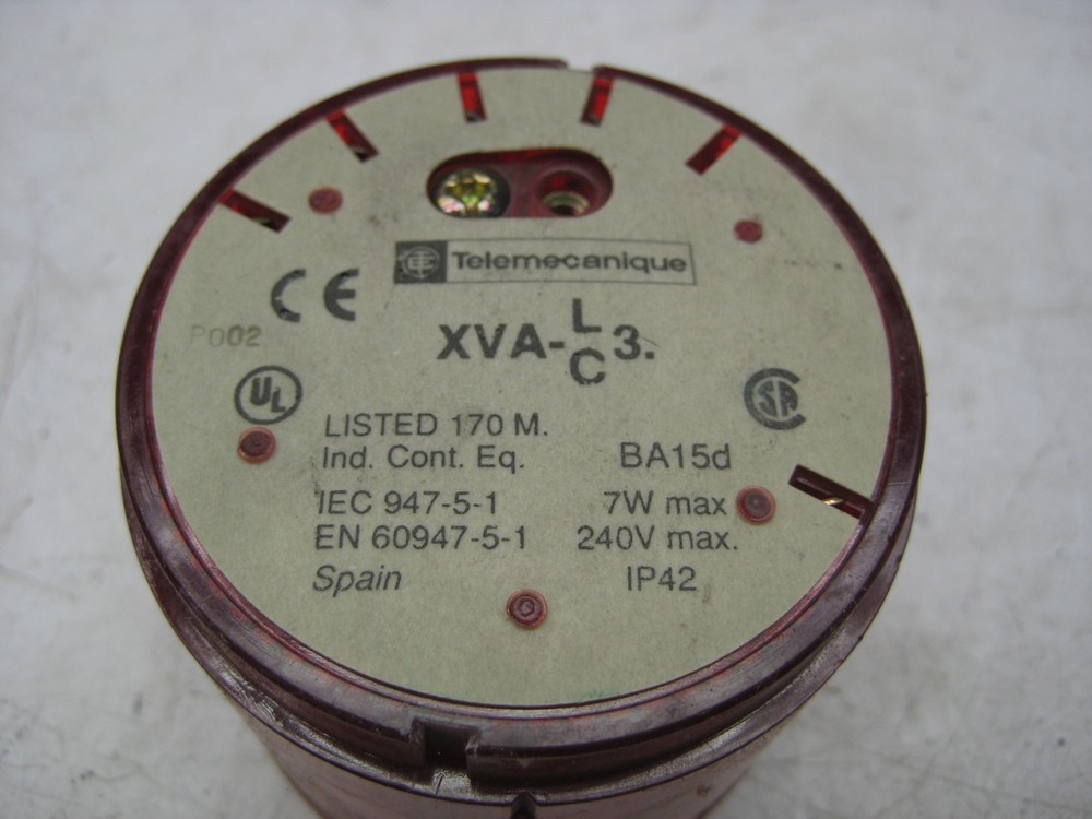 TELEMECANIQUE XVA-L3C RED STACKABLE LIGHT UNMP