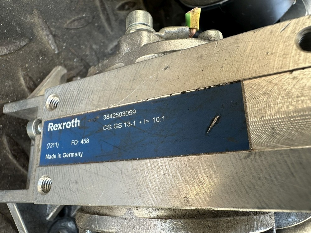 Rexroth gearmotor 3 842 547 991 + 3 842 503 059 i=10