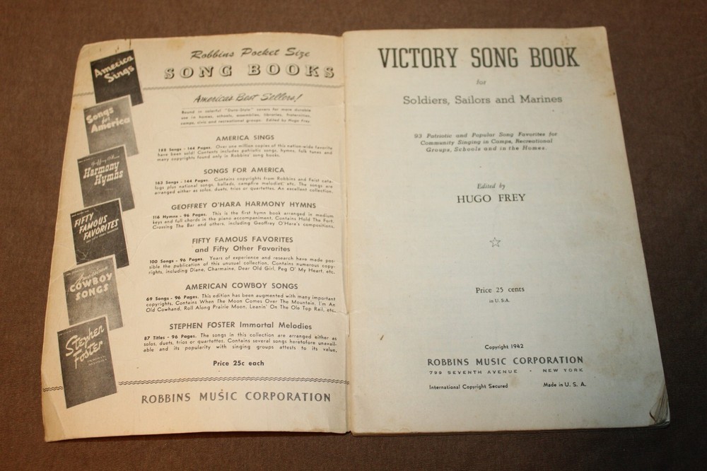 Original Early WW2 U.S. Servicemen's "Victory Song Book" Booklet, 1942 dated