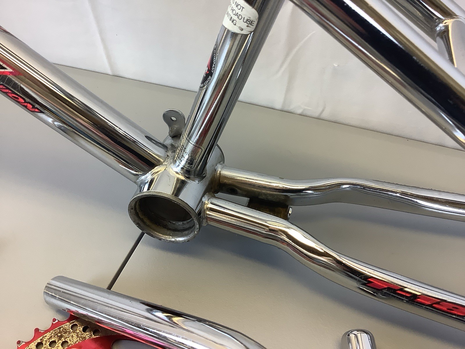 Mid School Freestyle Royce Union T-18 Vertical Chrome Frame Fork Bars