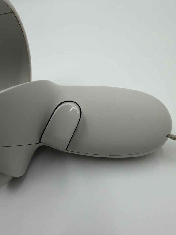 Genuine Oculus Meta Quest 2 Right Controller OEM White Tested Working