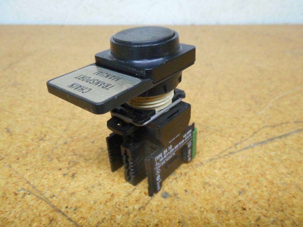 Square 9001-DA10 Contact Block With Selector Switch 2 Position Gently Used
