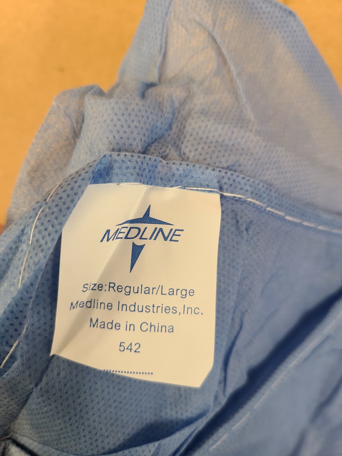 Case of 50 Medline Disposable Patient Gowns Multi-Layer Blue Short Sleeves Large
