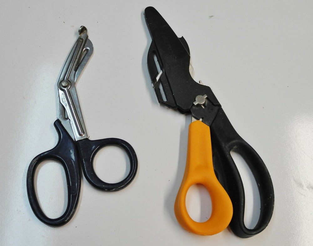 Vintage Old-Fashioned Grass Shears supper sharp 12in long with extra scissors