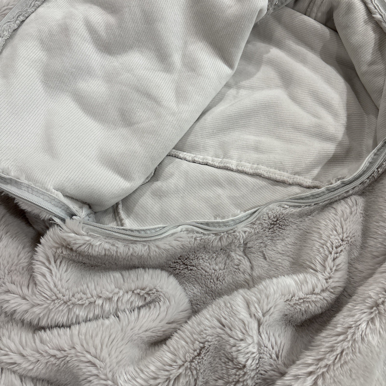 Pottery Barn Faux Fur Bean Bag Chair Cover Light Gray 31” MINT