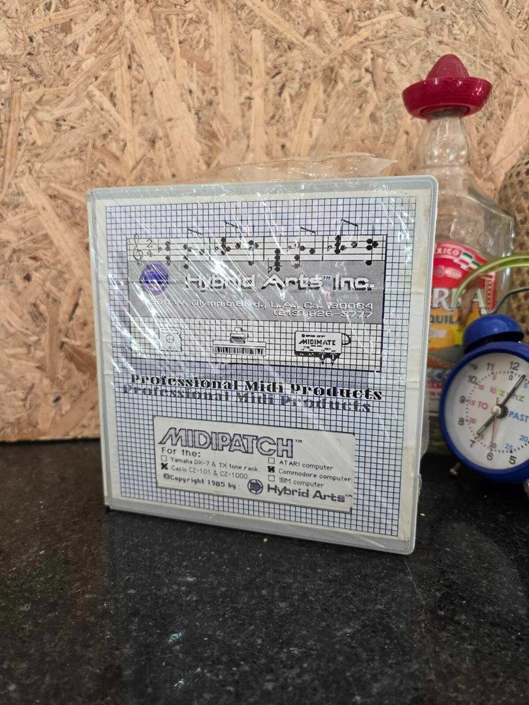 Hybrid Arts MIDIPATCH Software for CASIO CZ-101 CZ-1000 on Commodore Computer