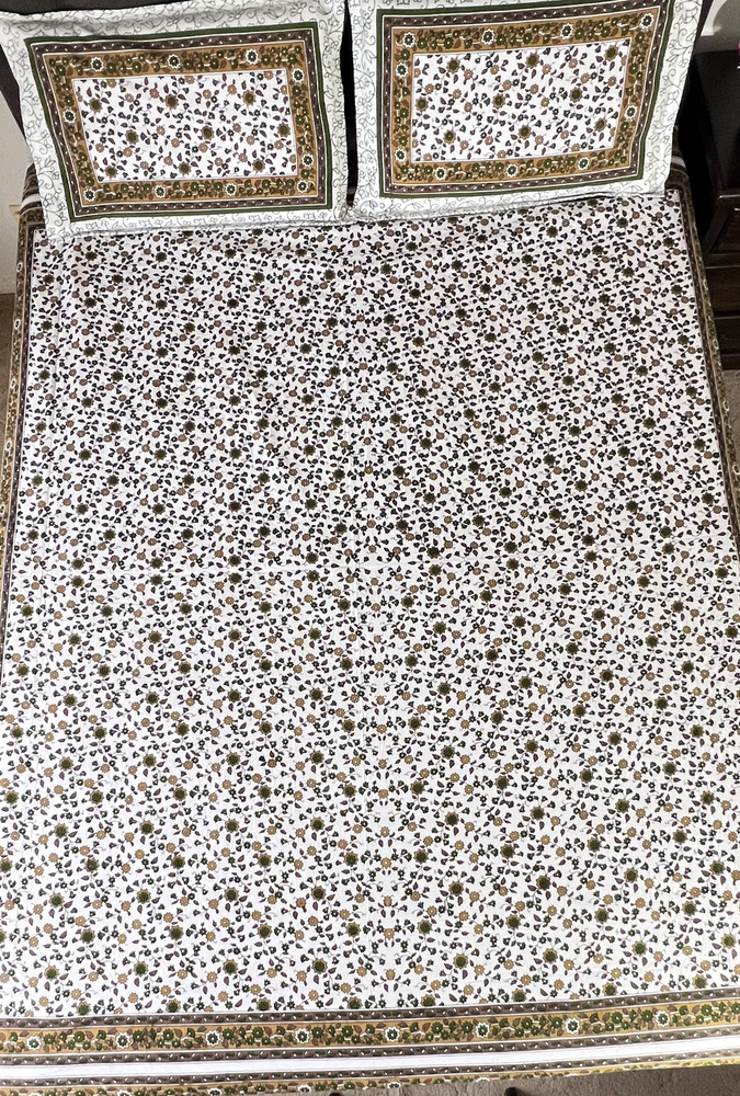 Bedsheet and pillow covers (100% Cotton)