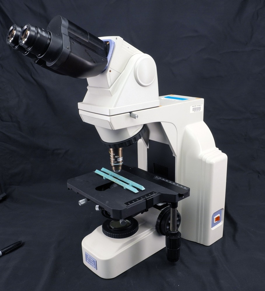 Nikon Eclipse E400 Microscope Ergo Binocular 10x Eye Plan 10/40x Objective Lot B