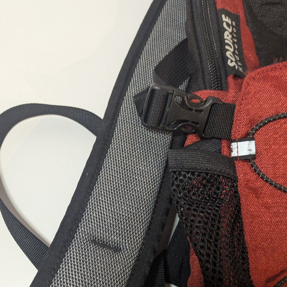 Kelty Helix Source Hydration Backpack 2 Liter Red Water Backpack BLADDER REMOVED