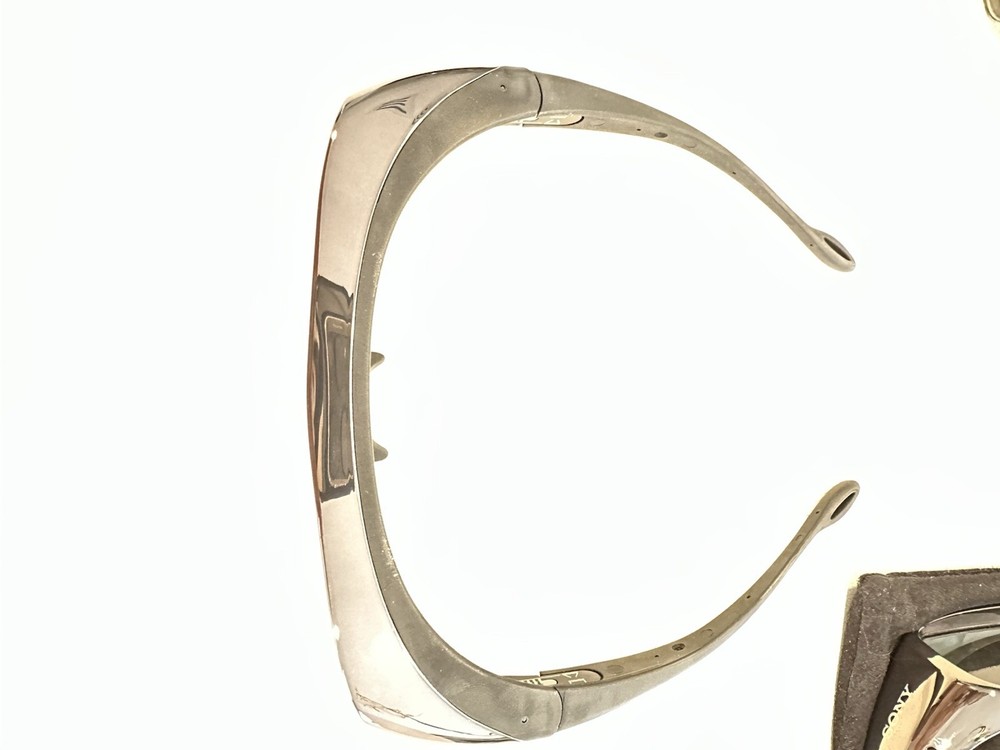 Sony TDG-BR100 Active 3D Glasses (2)