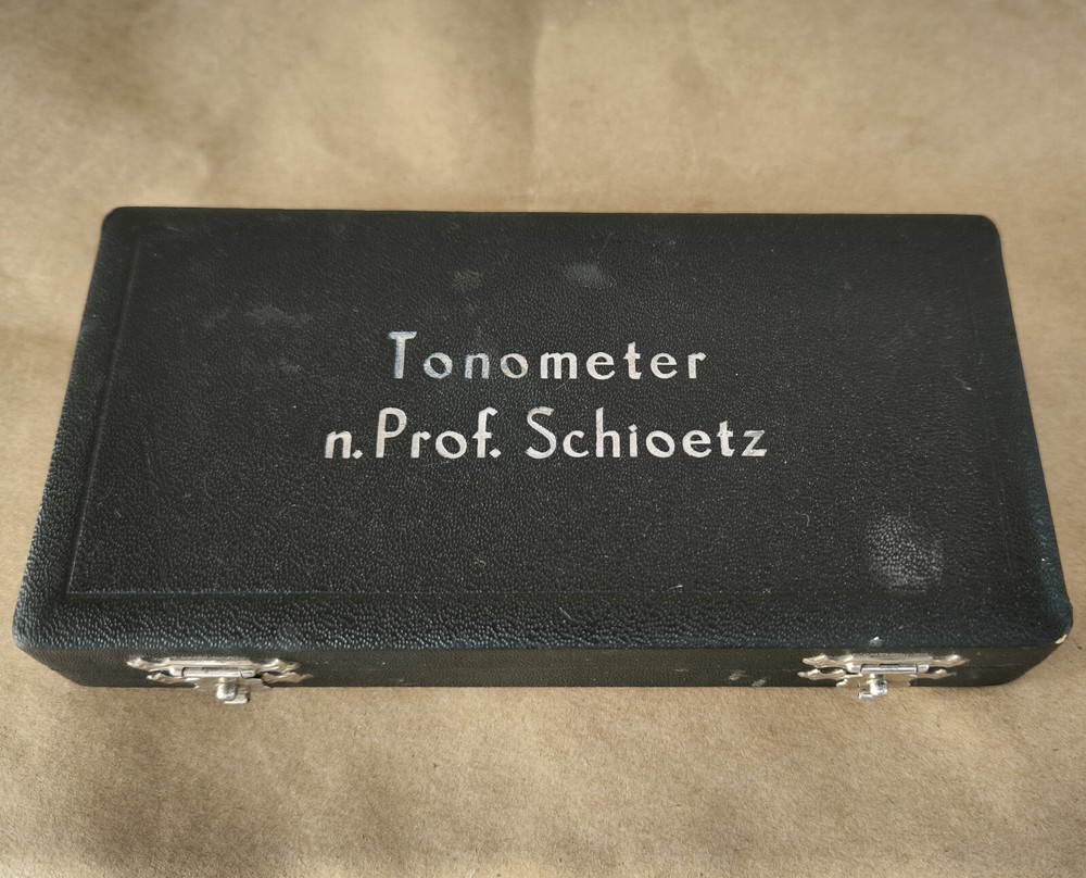Vintage n.Prof. Schioetz Tonometer With Original Case