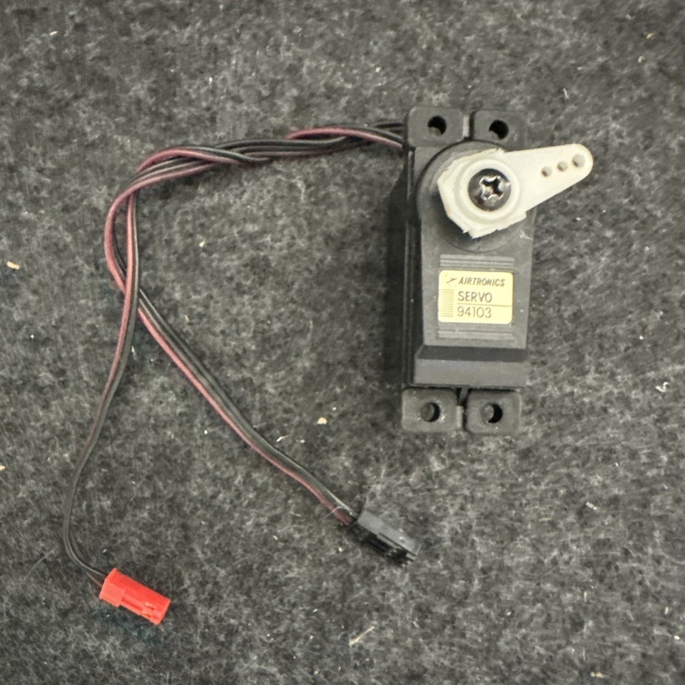 airtronics servo Lot Rc Airplane Servos
