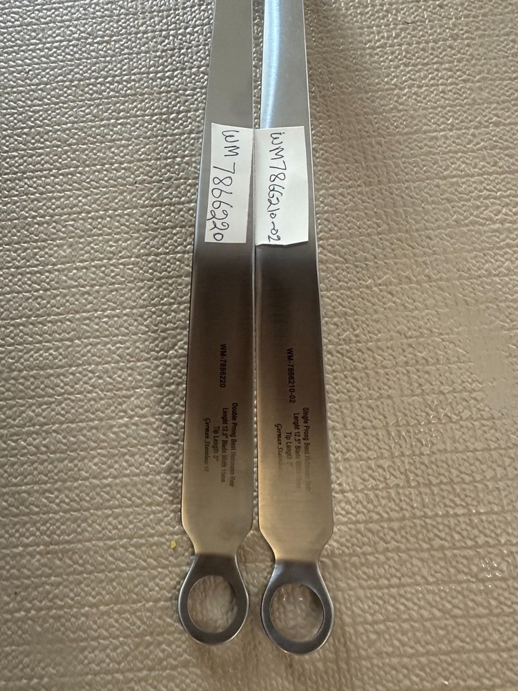 2 PCS ORTHOPEDIC RETRACTOR ( READ DESCRIPTION )