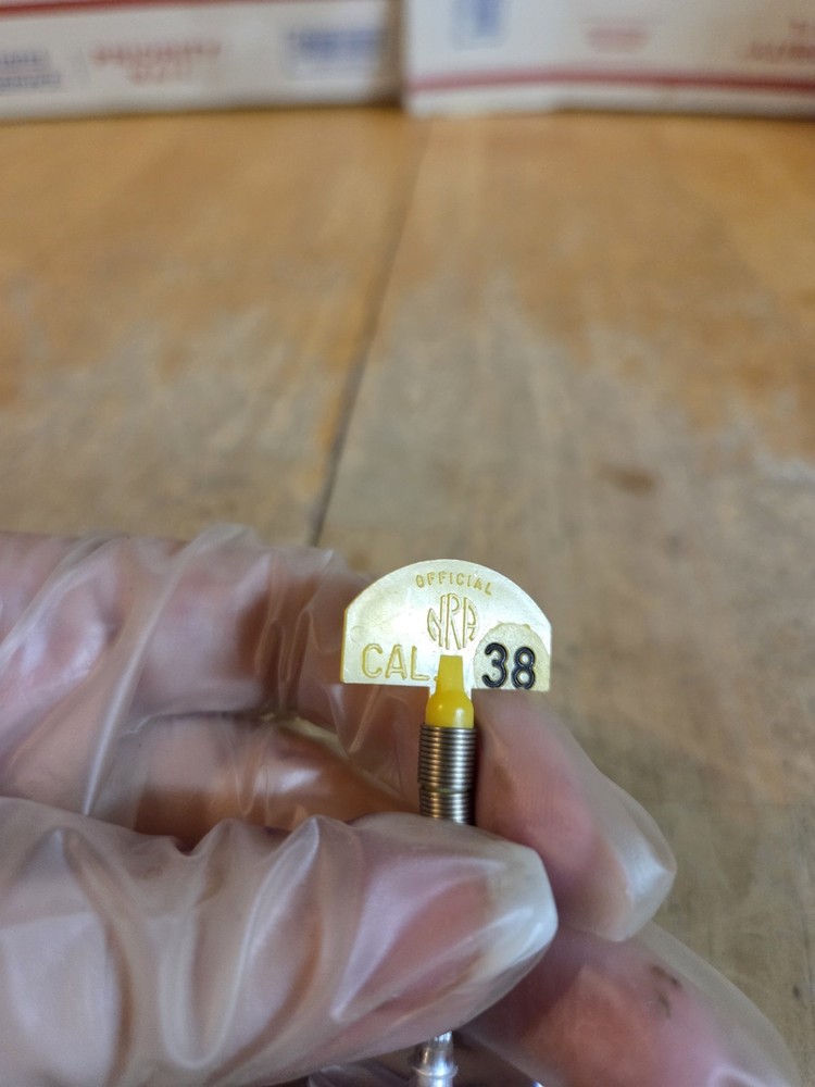 VINTAGE RIG EZE-SCORER 38 CALIBER TARGET PLUG OFFICIAL NRA