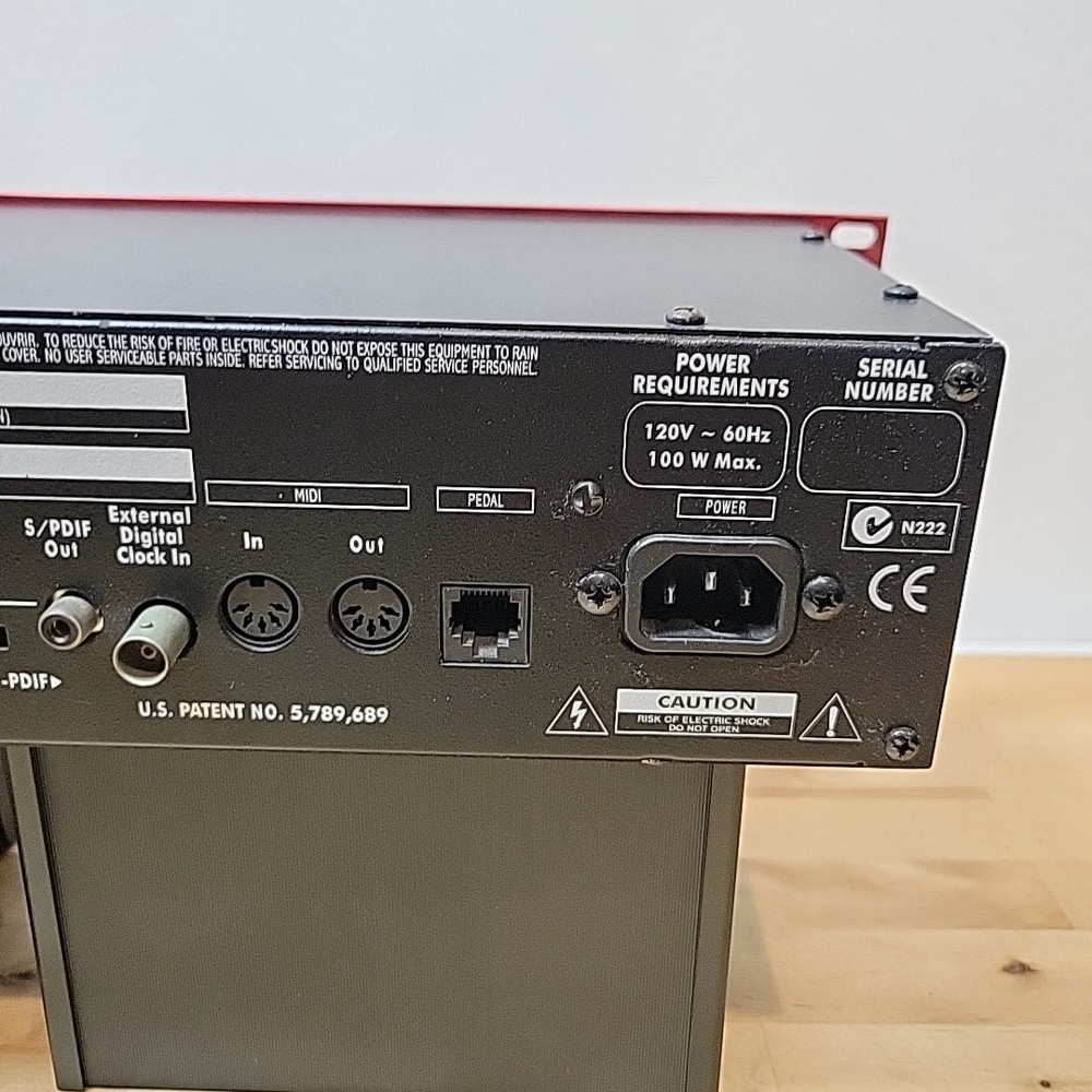 LINE 6 POD PRO Guitar Multi Effects Processor (UD2117570) Great Condition