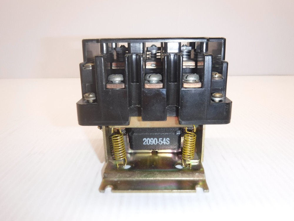 Unbranded CAT-2160 B730JA Pole Contactor