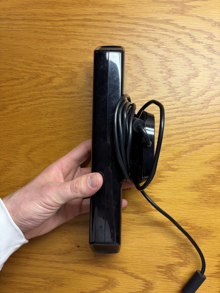 Official Microsoft Xbox 360 Kinect Motion Sensor + Game! Tested