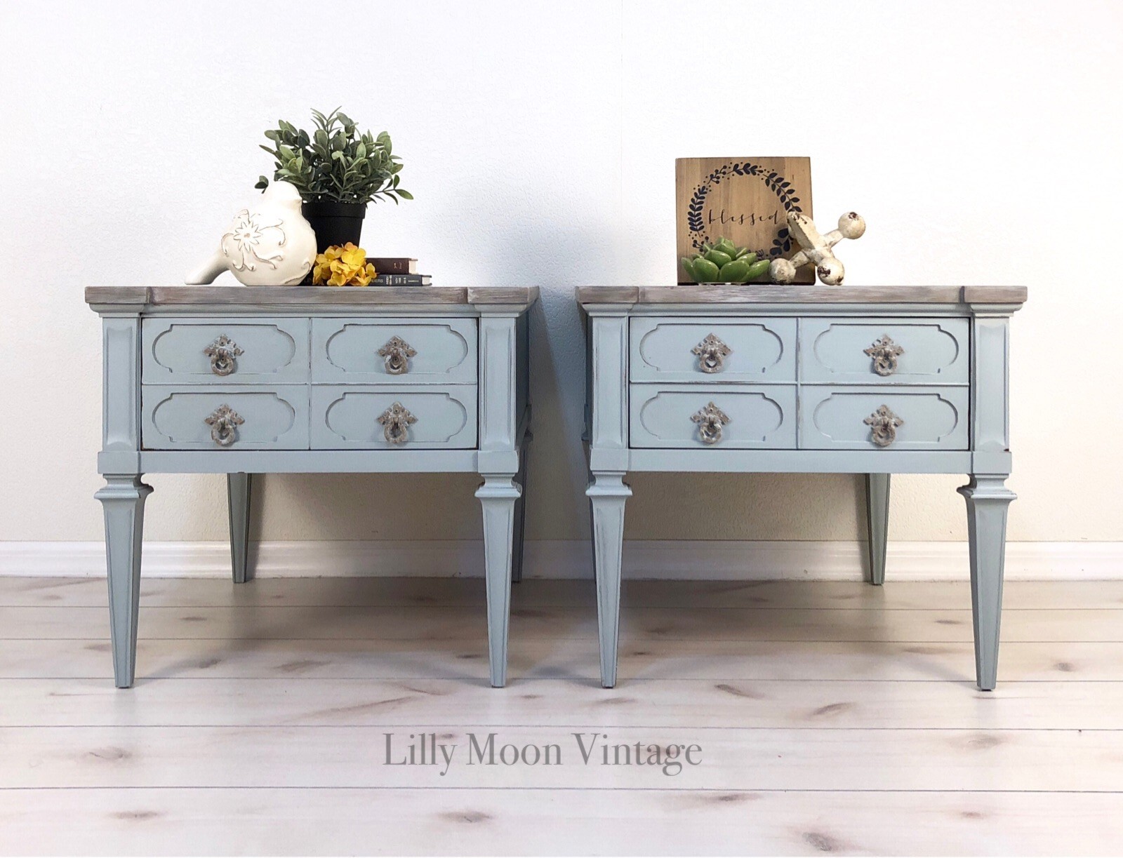 Dixie Belle Chalk Paint $HUGE SALE$ !BULK DISCOUNTS!