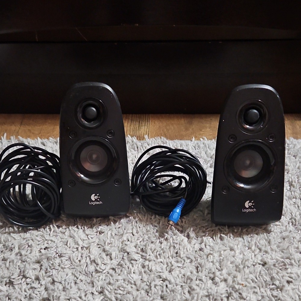 Logitech 2.0 Channel Wired Computer Speakers Black RCA Audio Inputs