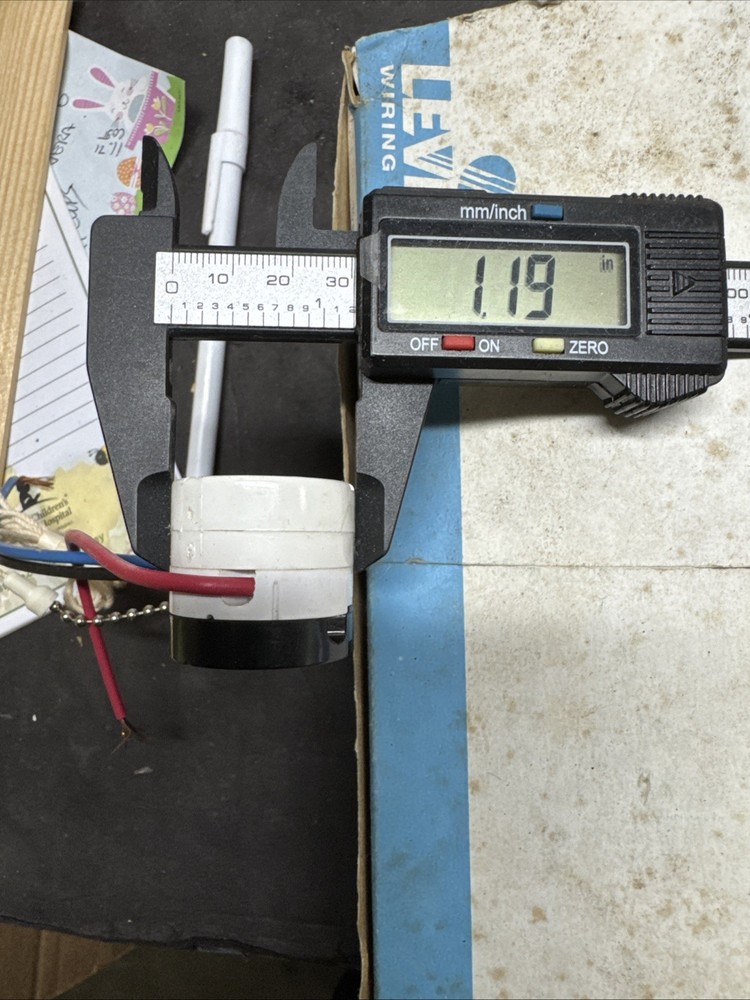 Leviton 1691-50 Pull Chain Switch Three Speed Four Position White