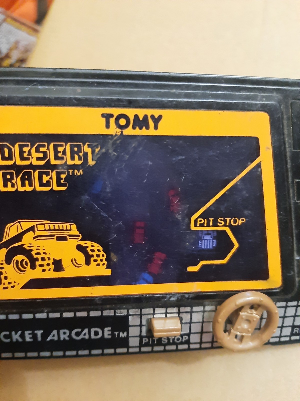 Vtg Tomy DESERT RACE Pocket Arcade Handheld Game