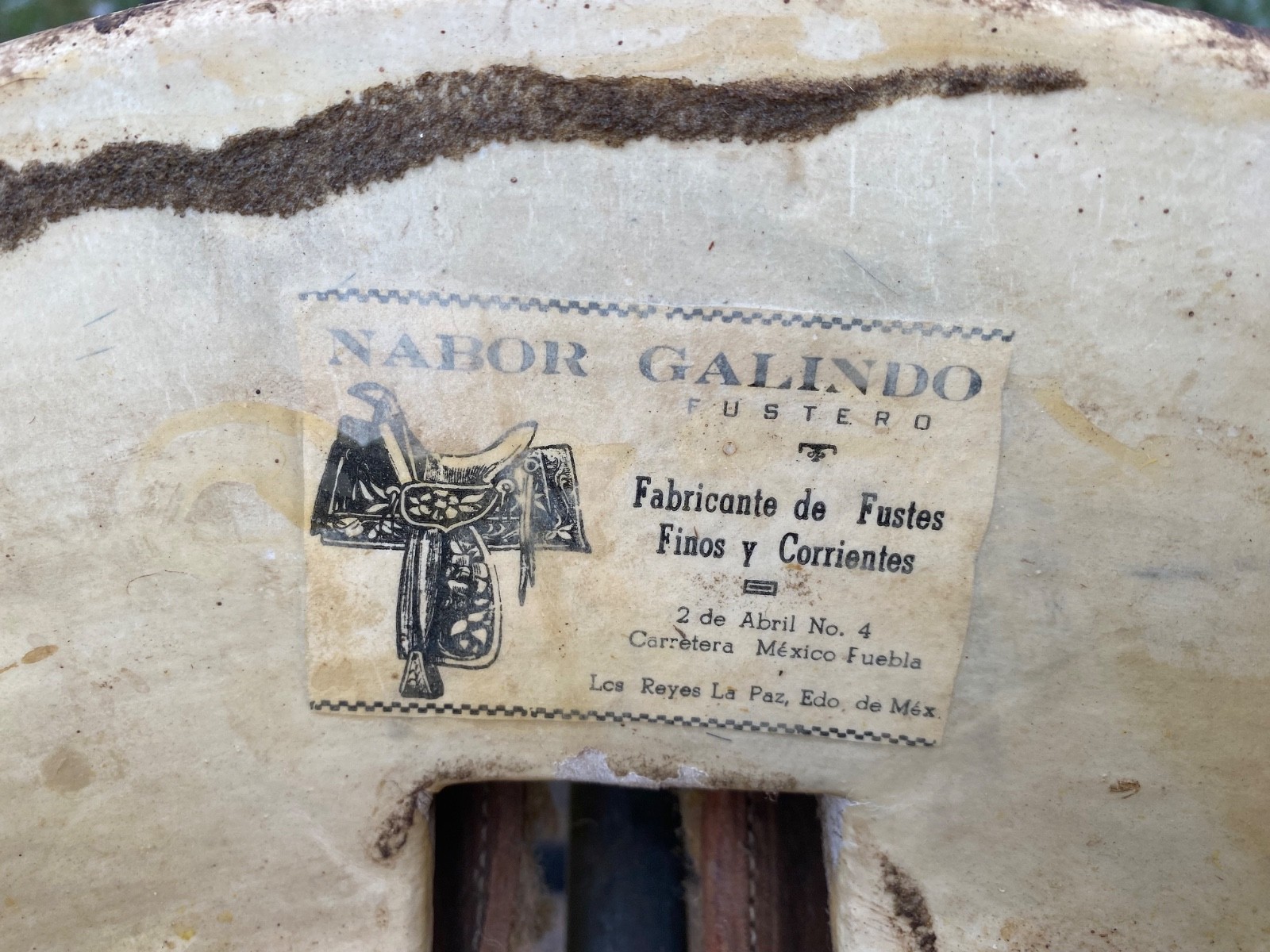 Vintage/Antique Galindo 14” Mexican vaquero saddle w/saddle bags, sword scabbard