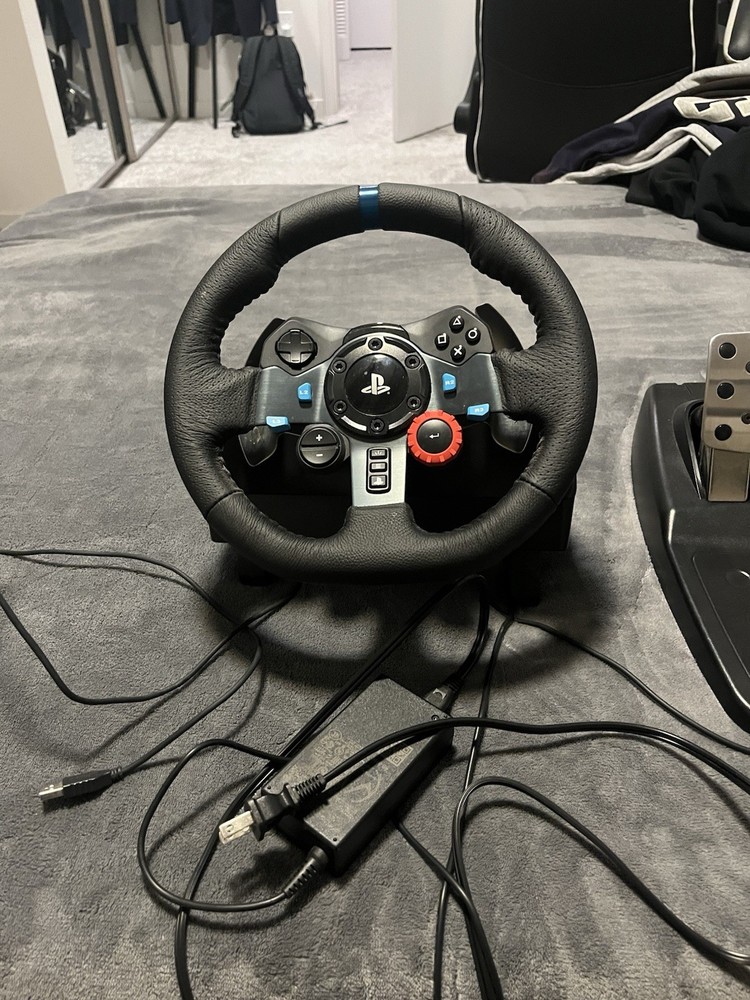 Logitech G29 Racing Wheel, Pedals & Power Adapter USB Bundle