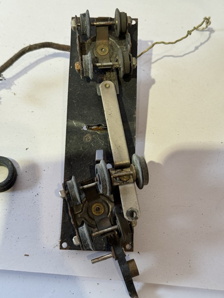 Vintage Model Train Transformer / Control Unit Untested Rusty As-Is