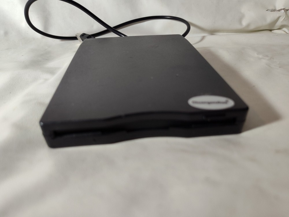 Chuanganzhuo 3.5" Portable External Floppy Disk Drive