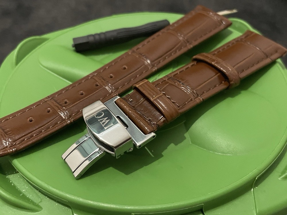 IWC 18mm 19mm 20mm leather watch strap in Brown with deployment clasp