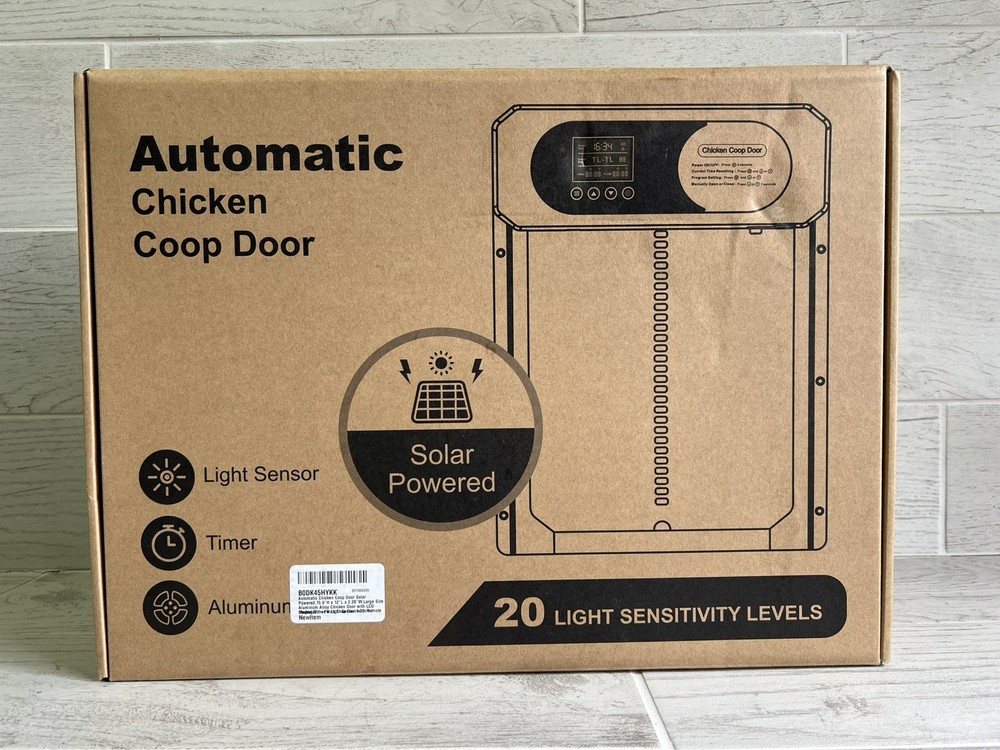 Large Size Automatic Chicken Coop Door Solar Powered LCD Dispaly & Light Sensor