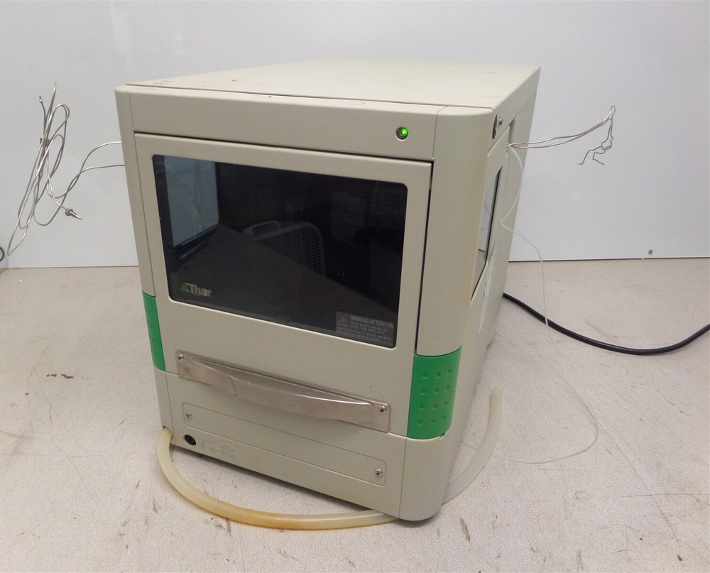 Thar Technologies Waters 840 Supercritical Fluid Chromatograph