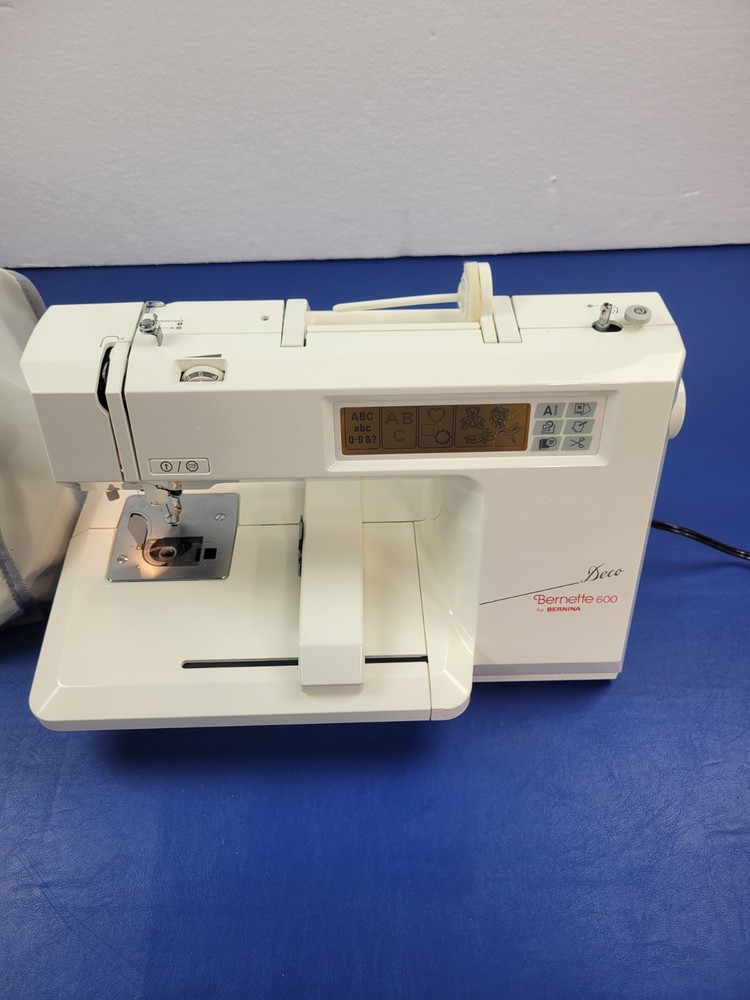 Bernina Bernette Deco 600 Digital Embroidery Sewing Machine