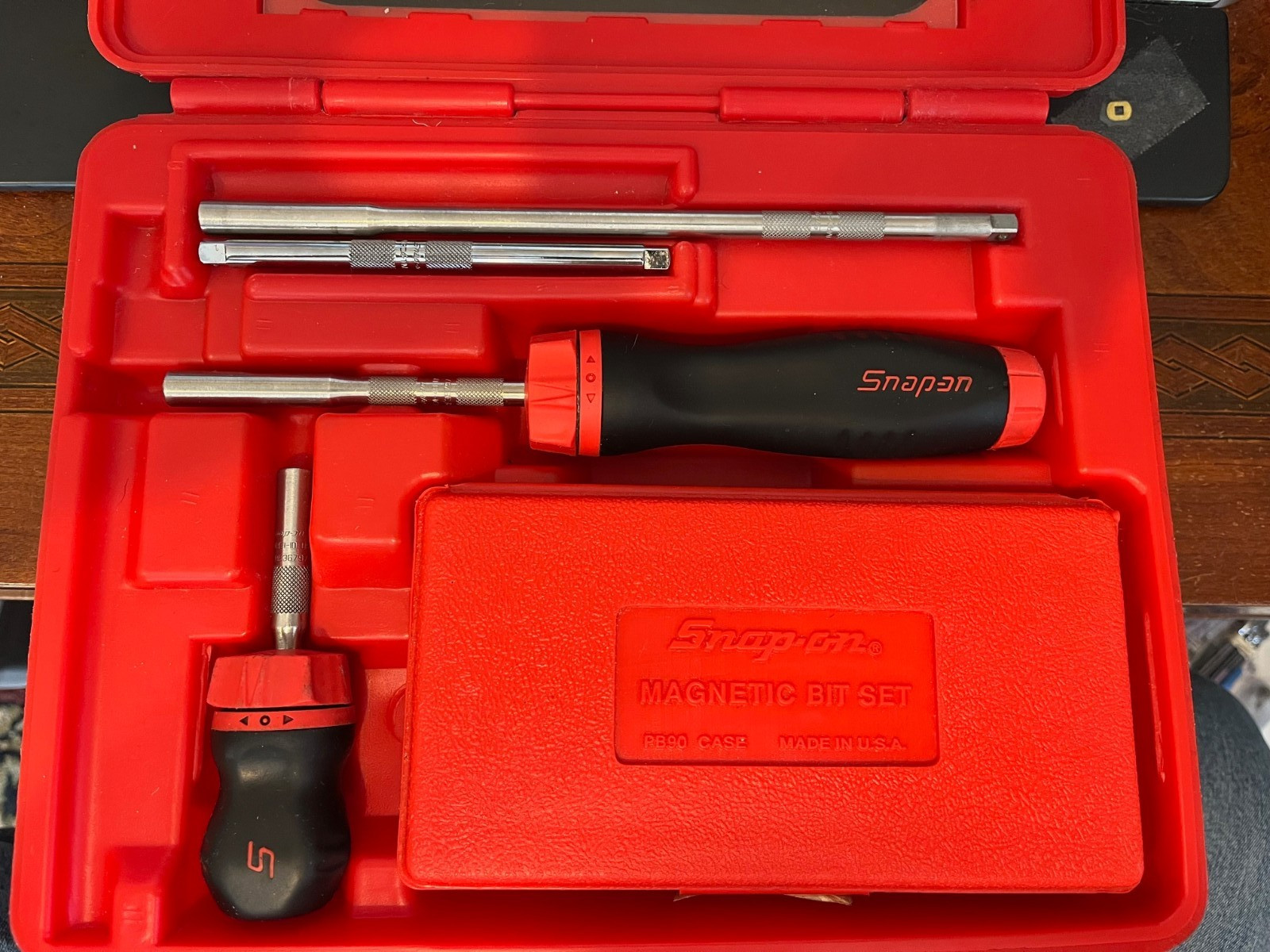 Snap-on Tools Ratcheting Soft Grip Screwdriver Set SGDMRC108 W/ Magnetic Bit Set