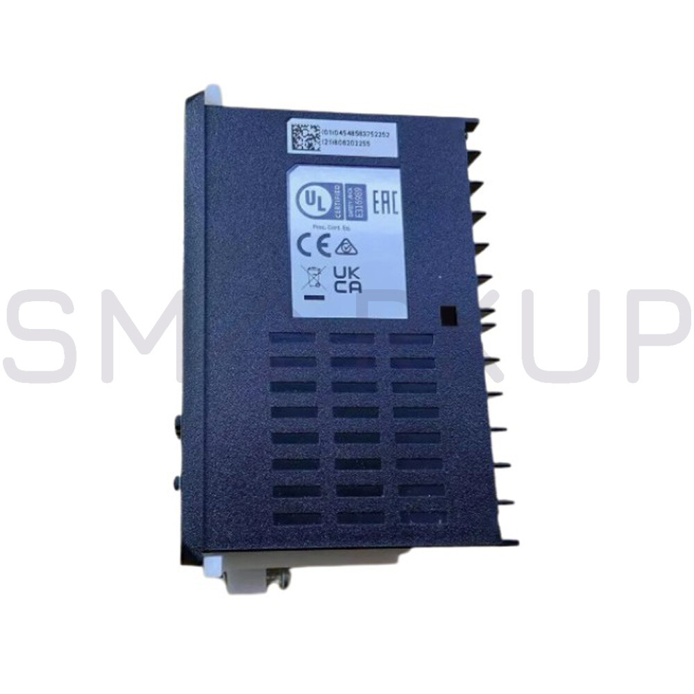 New In Box OMRON E5EC-QX2ASM-800 Temperature Controller 100-240VAC