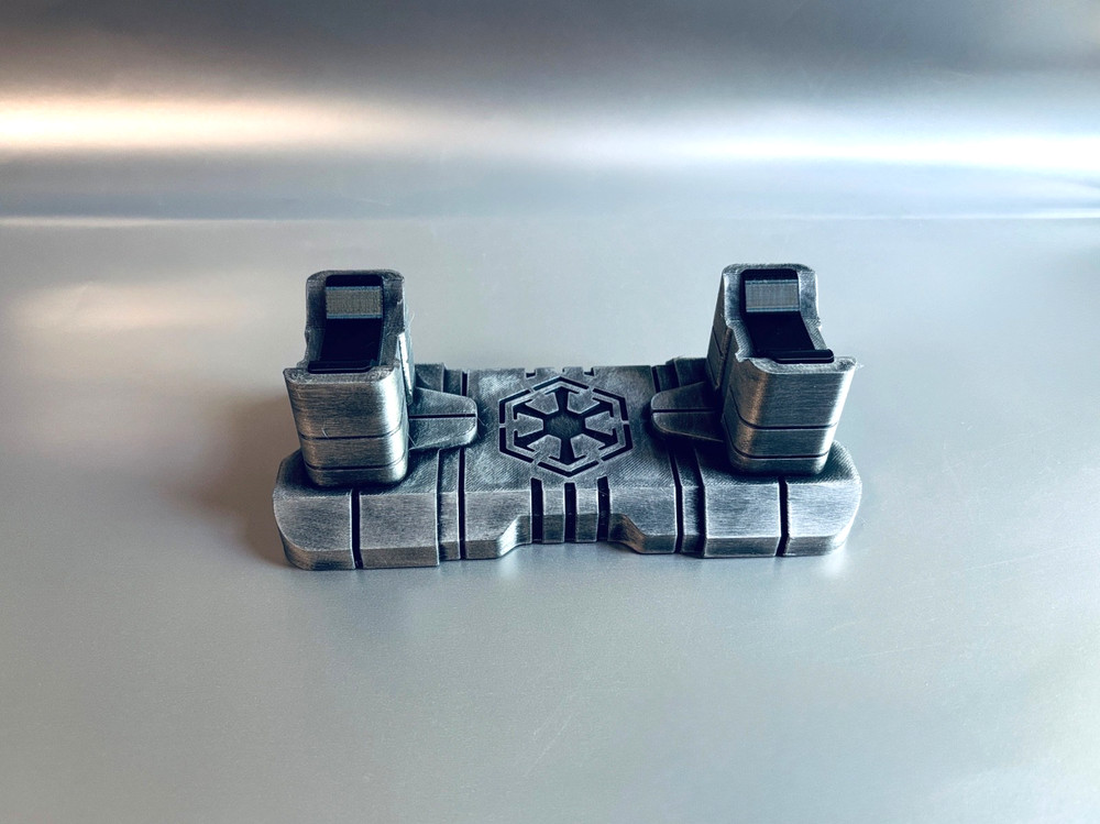 SITH - Universal Lightsaber Display Stand - Galaxy's Edge