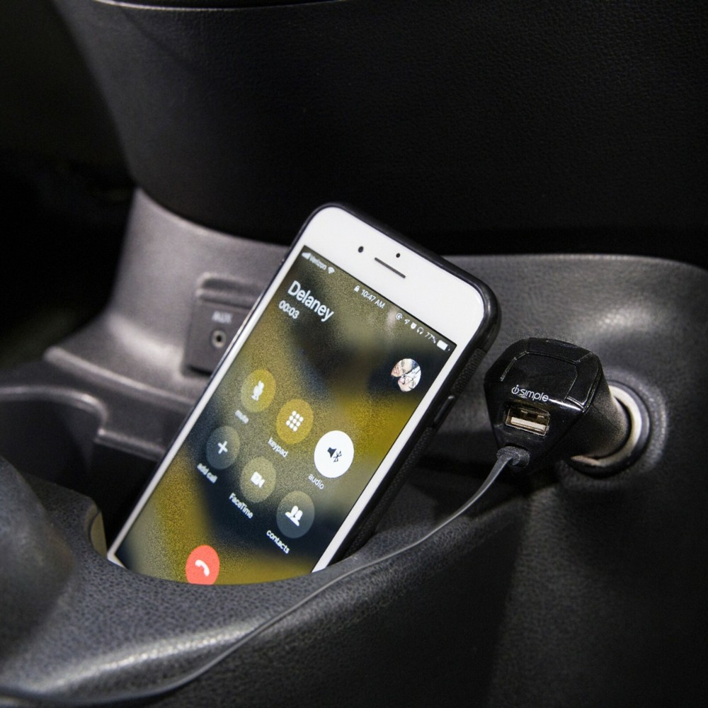 Bluetooth Wireless FM Transmitter Car Kit with USB Car Charging hands-free calls