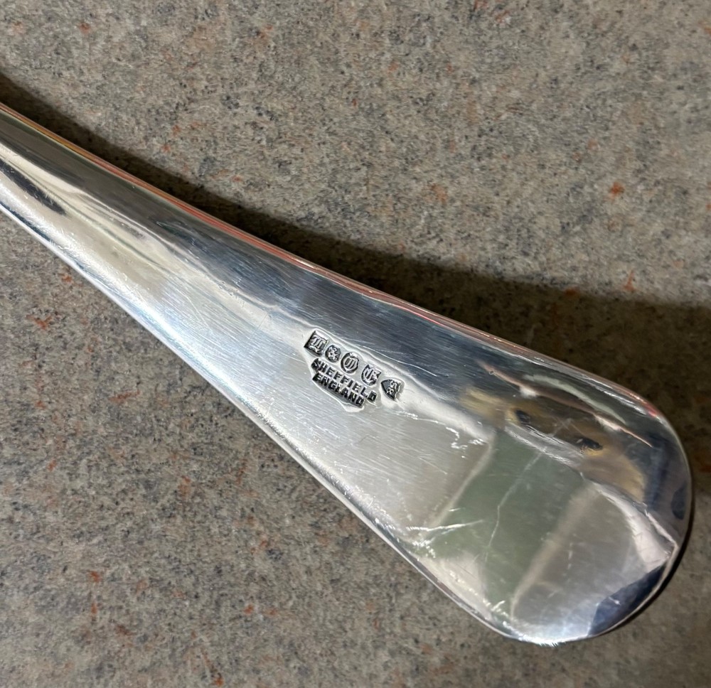 Sheffield England Silver Plated Double Spout Ladle Soup Punch Server 11.5"