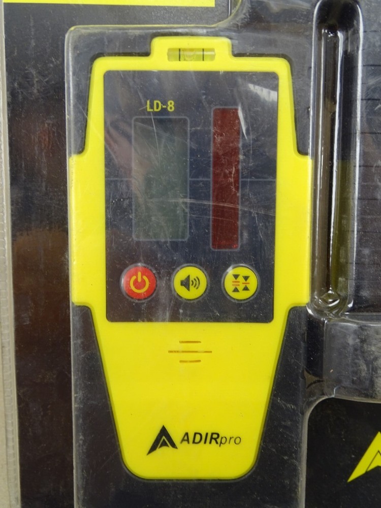 AdirPro Universal Laser Detector w/ Clamp , LD-8