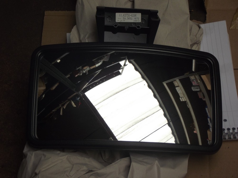 MAN MIRROR